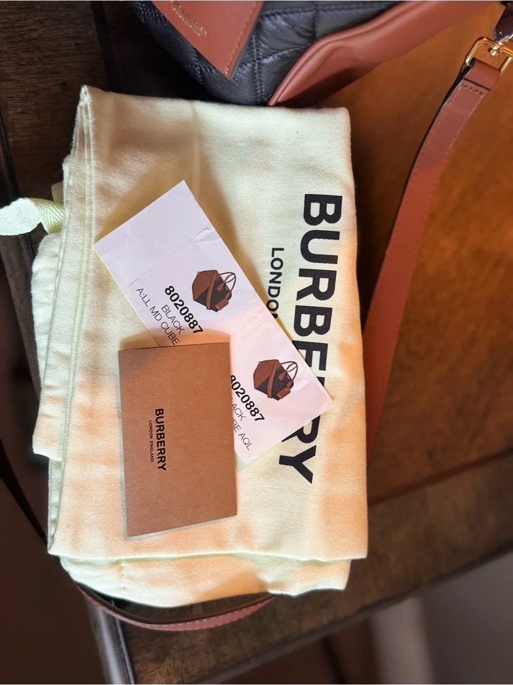Burberry cube Leather Satchel !